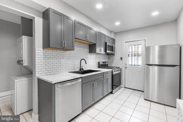 2131 Christian St #1, Philadelphia