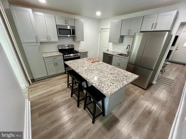 4364 Fleming St, Philadelphia