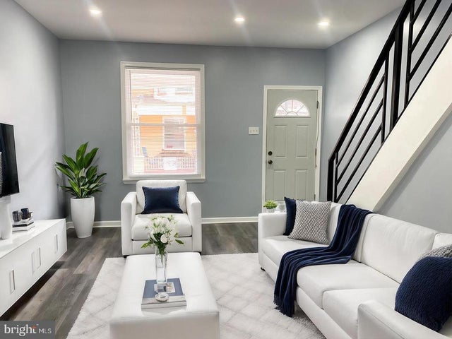 655 E Wensley St, Philadelphia