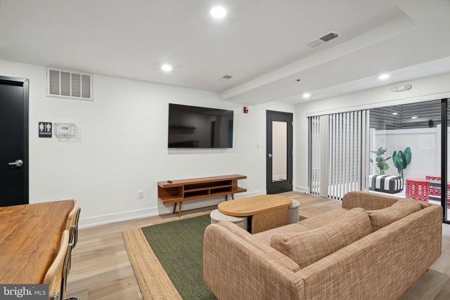 901 Leland #1b-102, Philadelphia