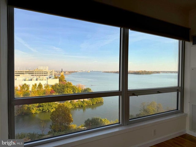 901 N Penn St #r906, Philadelphia