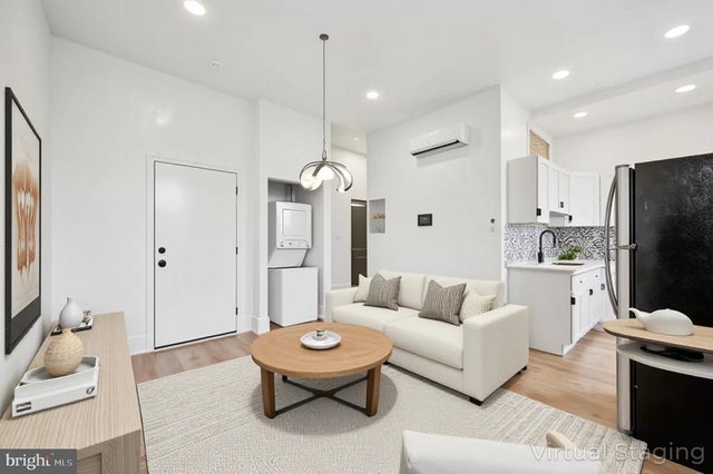 1637 W Girard Ave #3, Philadelphia