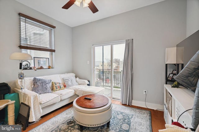 1818 Christian St #3, Philadelphia