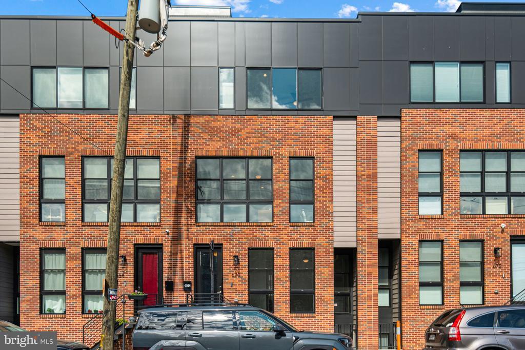 670 N 13th Street, PHILADELPHIA