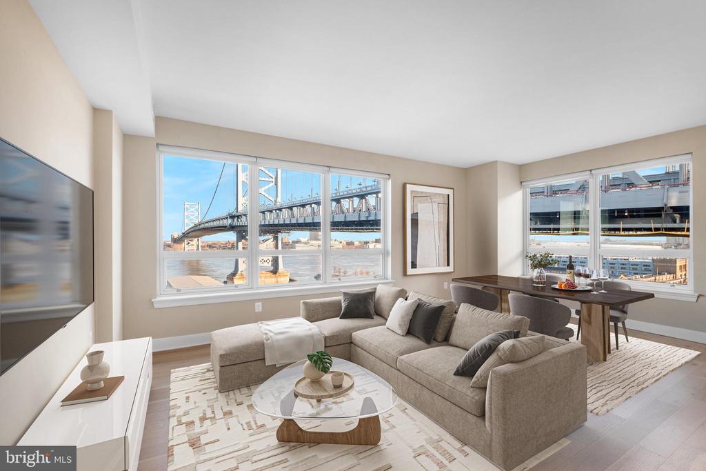 235 N Columbus Blvd #411, PHILADELPHIA