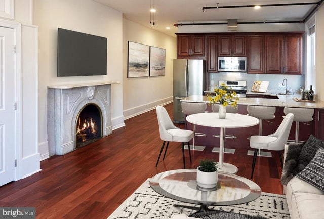 2029 Walnut St #2r, Philadelphia