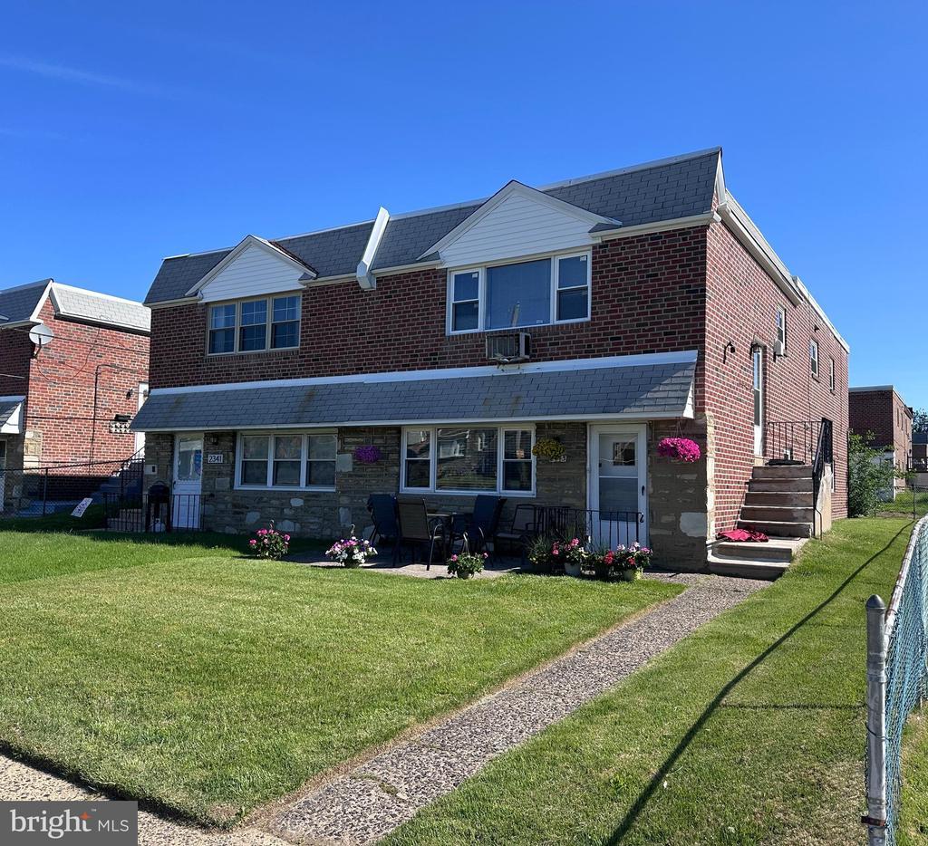 2343 Hoffnagle St, PHILADELPHIA