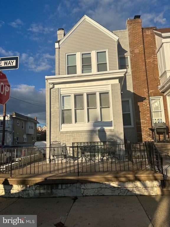 871 Marcella St, Philadelphia