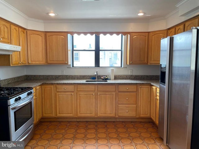 1230 Federal St, Philadelphia