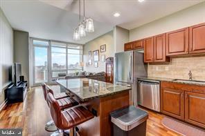 901 N Penn St #f1302, PHILADELPHIA