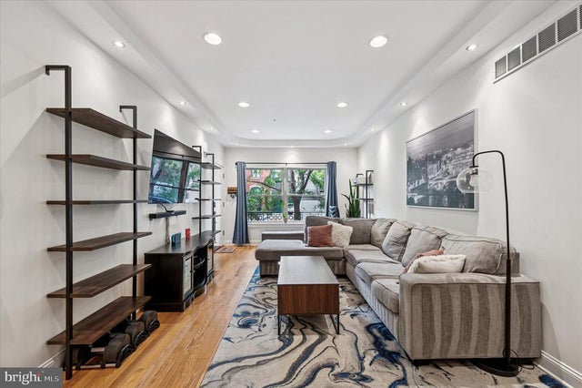 903 S 20th St #a, Philadelphia