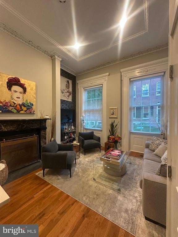 1015 Clinton St #1f, Philadelphia