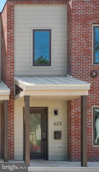 623 Shawmont Ave, Philadelphia