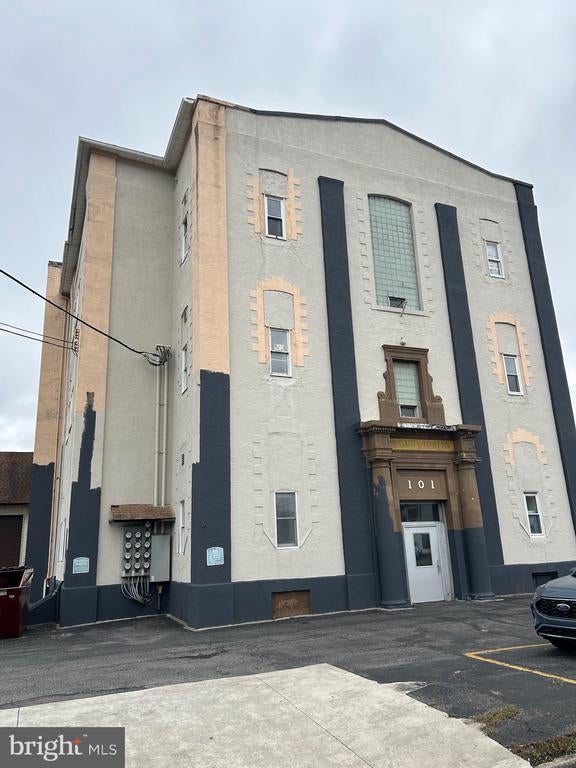 101 Pine St #apt 1, TAMAQUA