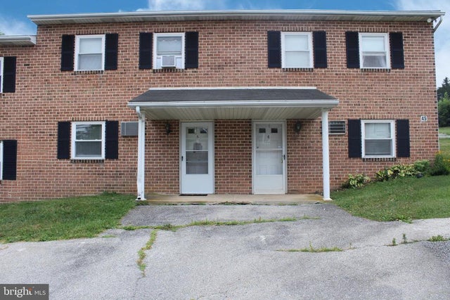 45 N Main St #4, Loganville