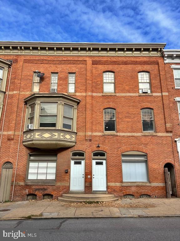 153 E Philadelphia St #b, York