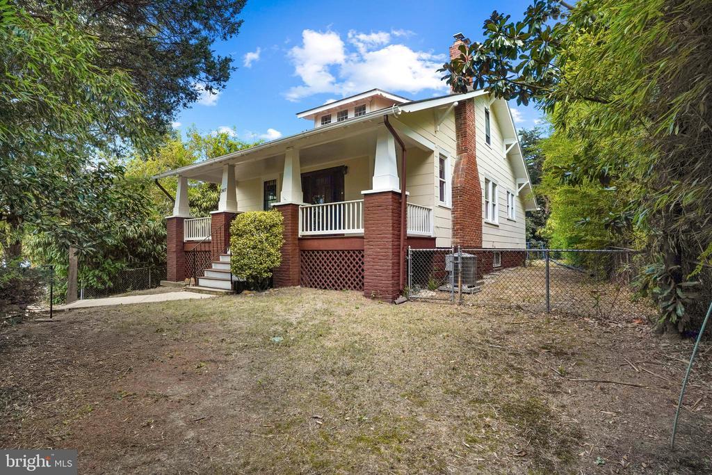 2417 Washington Blvd, ARLINGTON