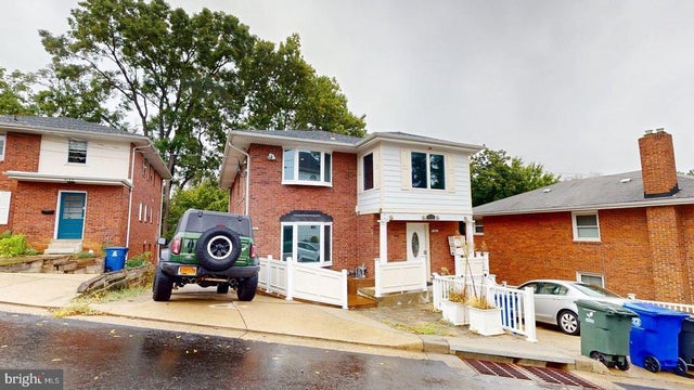 4145 N 21st Rd N #b, Arlington