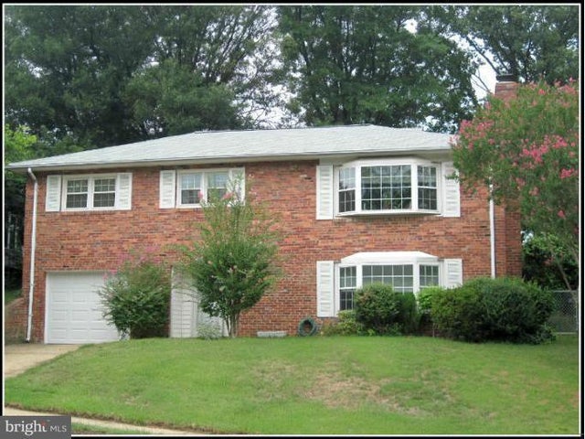 912 N Mckinley Rd, Arlington