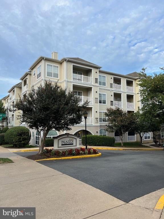 4551 Strutfield Ln #4337, Alexandria