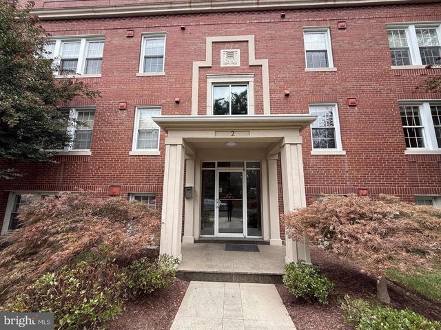 401-22b Commonwealth Ave #22b, Alexandria