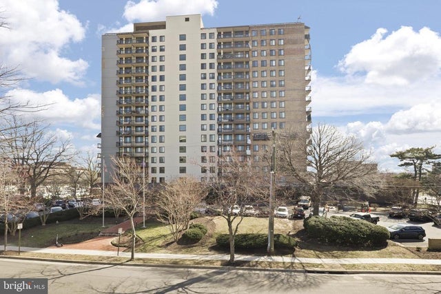 801 N Pitt St #306, Alexandria