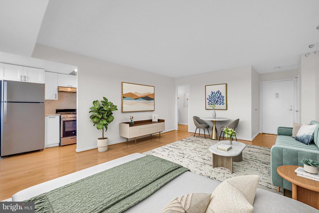 2500 N Van Dorn St #817, ALEXANDRIA