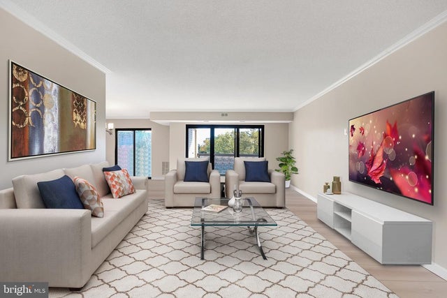 205 Yoakum Pkwy #209, Alexandria