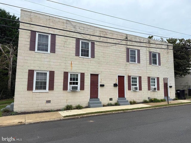 529 Hanover St, Fredericksburg