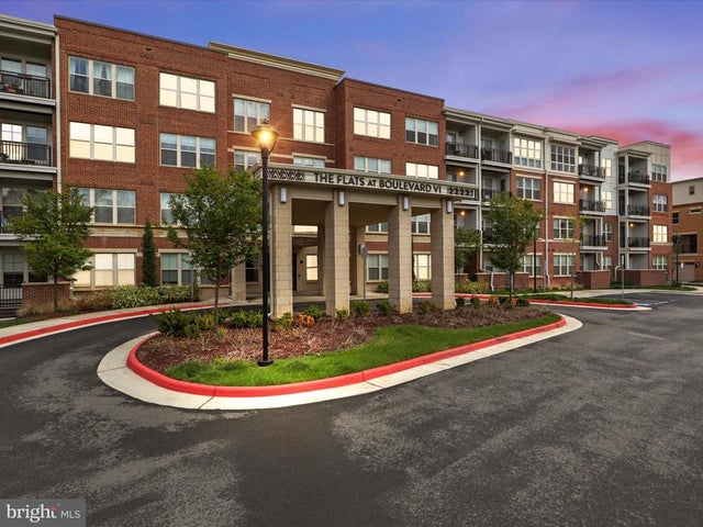 10755 Fairgrounds Dr #101, Fairfax