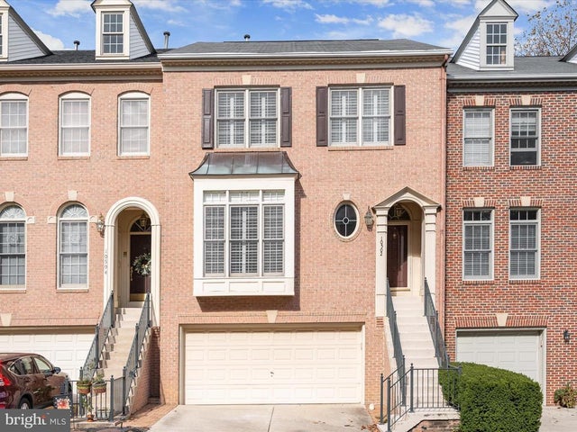 10502 Chancery Ct, Fairfax