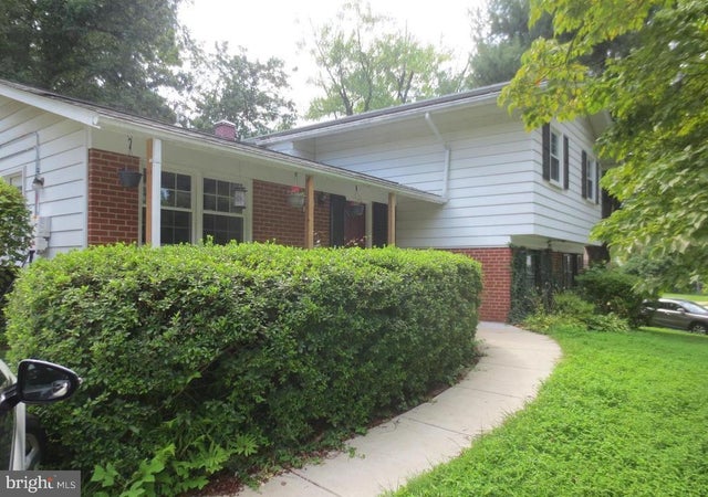 3214 Fair Woods Pkwy, Fairfax