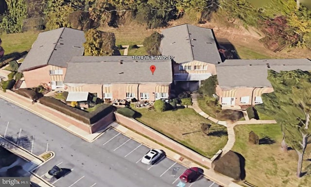 10142 Fair Woods Dr, Fairfax