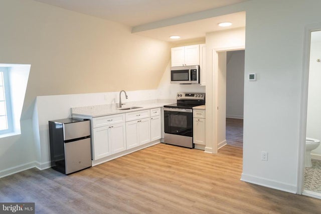 380 Broadview Ave #2, Warrenton