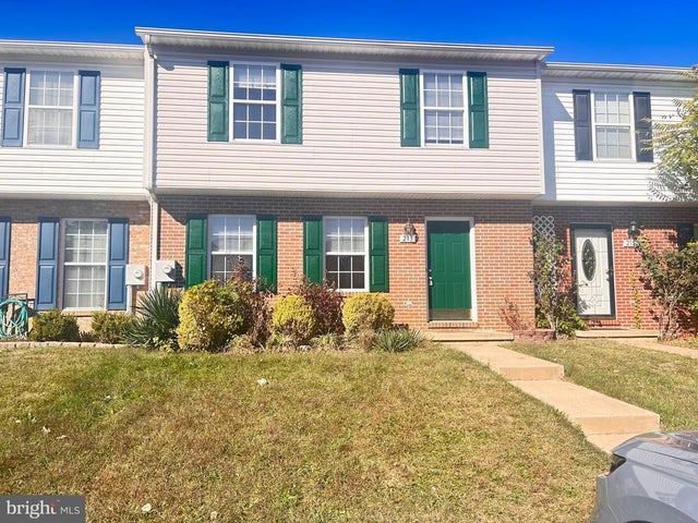 213 Emily Ln, Winchester