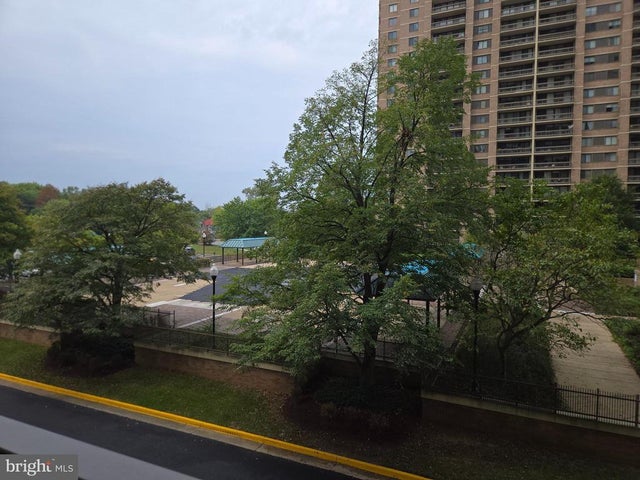 5501 Seminary Rd #214s, Falls Church