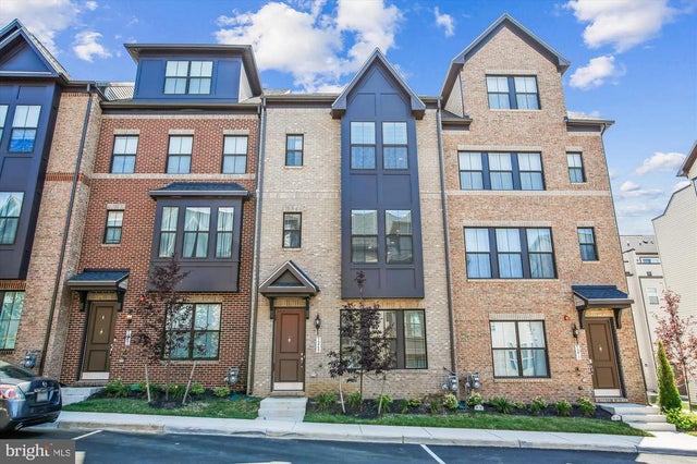 7269 Nittany Ln, Alexandria