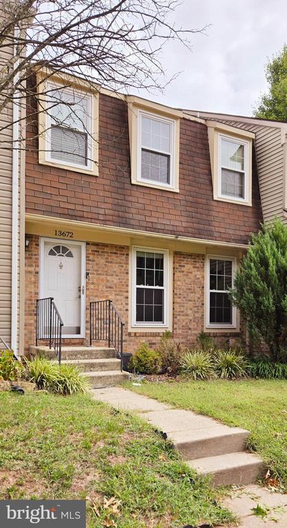 13672 Water Springs Ct, Centreville