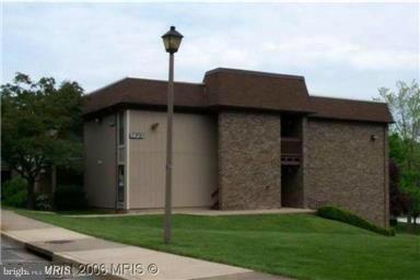 5823 Royal Ridge Dr #d, Springfield