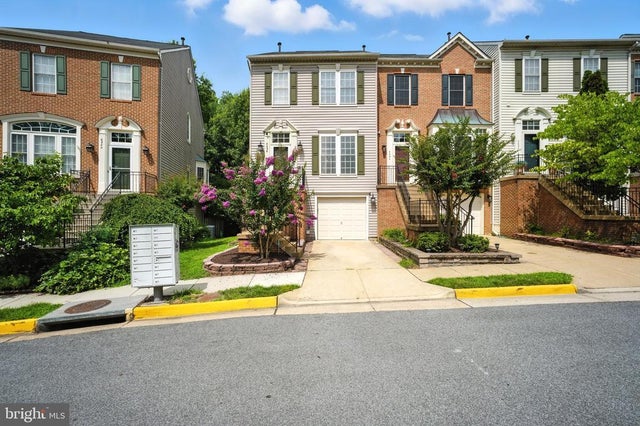 6696 Debra Lu Way, Springfield