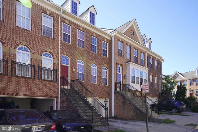 5685 Faircloth Ct, Centreville