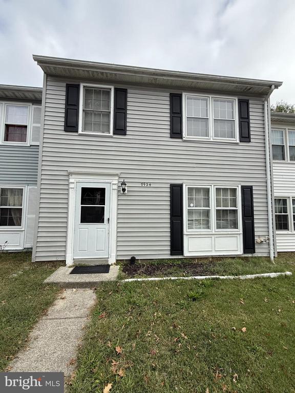 7924 Timarand Ct, Lorton