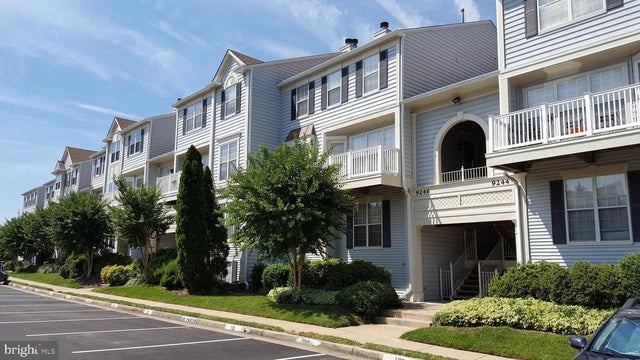 9246 Cardinal Forest Ln #301, Lorton
