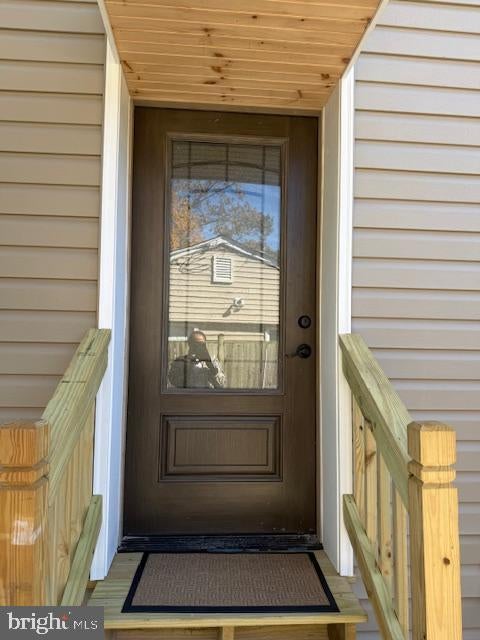 7403 Dickenson St, Springfield