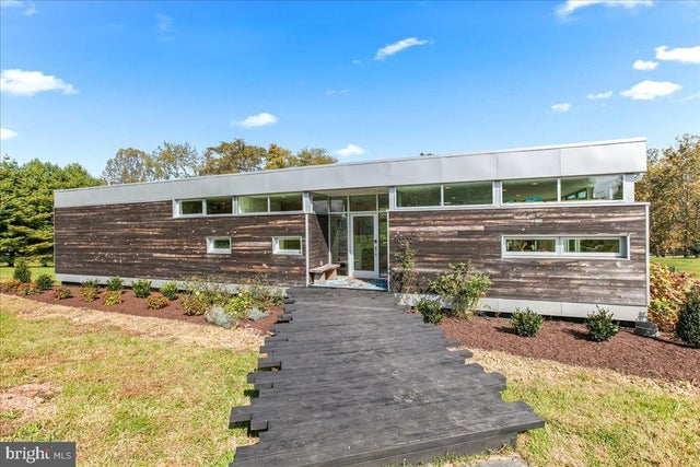 10222 Van Thompson Rd, Fairfax Station