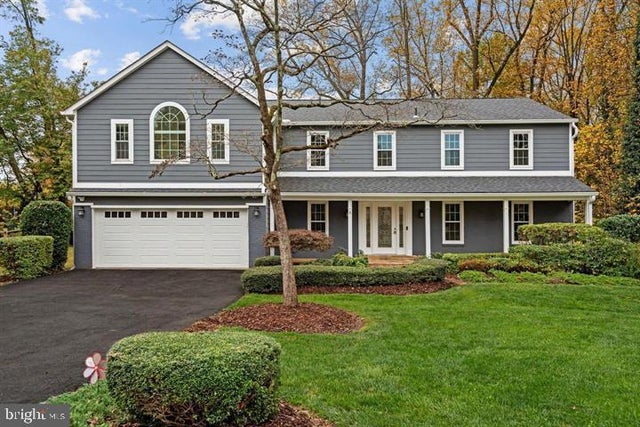 7221 Hyde Rd, Falls Church