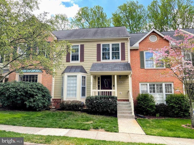 11812 Great Owl Cir, Reston
