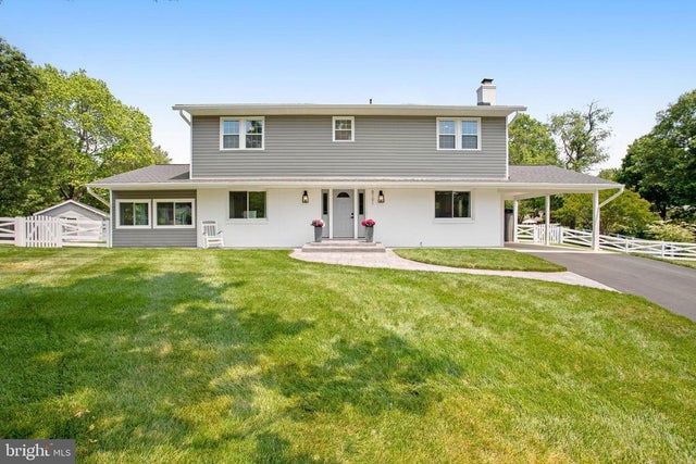 5101 Redwing Dr, Alexandria