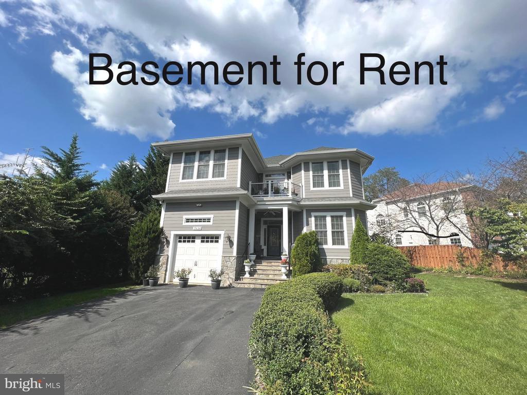 7634 Shreve Rd, FALLS CHURCH