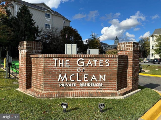 1550 Spring Gate Dr #8406, Mclean